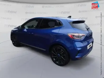 Photo 7 Renault Clio  1.6 E-Tech 145ch full hybrid esprit Alpine - 24 Camera GPS