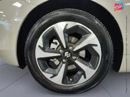 Photo 9 Suzuki Swift  1.2 Hybrid 83ch Pack Auto