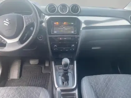 Photo 11 Suzuki Vitara  1.5 Dualjet Hybrid 115ch Style Auto
