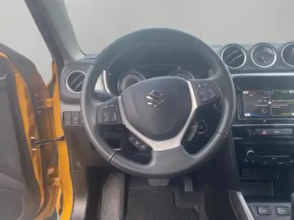 Photo 12 Suzuki Vitara  1.5 Dualjet Hybrid 115ch Style Auto