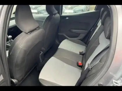 Photo 10 Renault Clio  1.0 TCe 90ch Evolution - 24