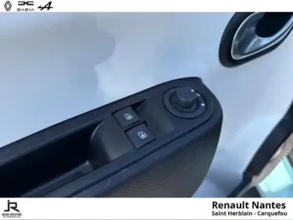 Photo 20 Renault Twingo Gén. III (C07) Ph2 NG Equilibre 5