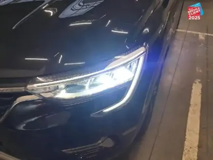 Photo 12 Renault Arkana  1.3 TCe mild hybrid 140ch Techno EDC -22 GPS Camera