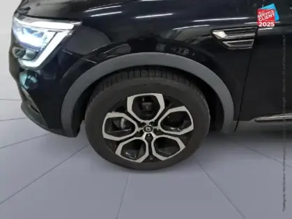 Photo 9 Renault Arkana  1.3 TCe mild hybrid 140ch Techno EDC -22 GPS Camera