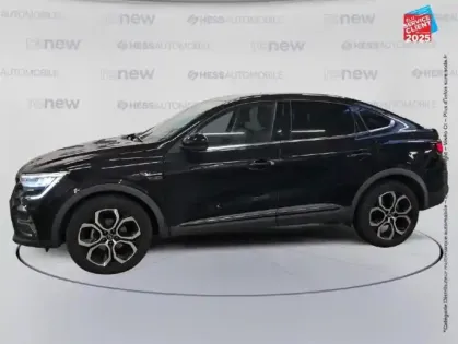 Photo 8 Renault Arkana  1.3 TCe mild hybrid 140ch Techno EDC -22 GPS Camera