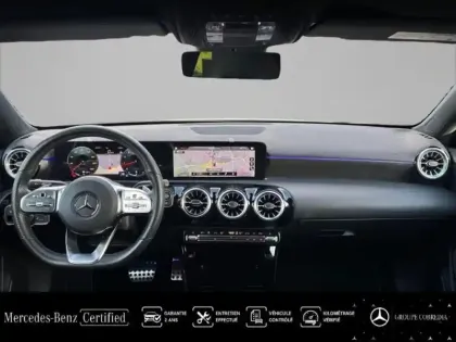 Photo 6 Mercedes Classe A  180 136ch AMG Line 7G-DCT