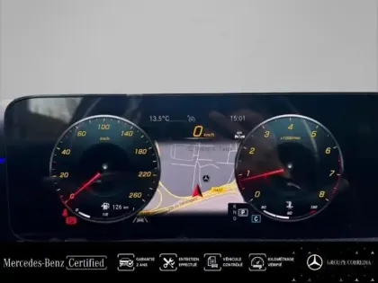 Photo 10 Mercedes Classe A  180 136ch AMG Line 7G-DCT