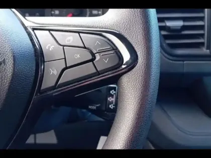 Photo 11 Renault Trafic  Combi L1 2.0 Blue dCi 150ch S&S Zen 8 places