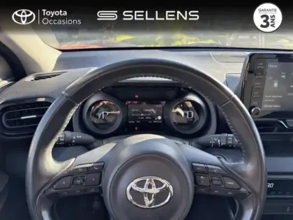 Photo 12 Toyota Yaris  116h Design 5p MY22