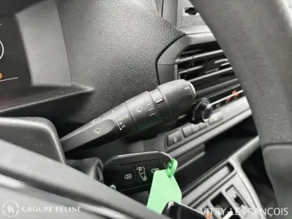 Photo 14 Peugeot Expert  Fg M 2.0 BlueHDi 145ch S&S EAT8