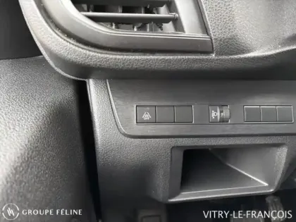 Photo 11 Peugeot Expert  Fg M 2.0 BlueHDi 145ch S&S EAT8