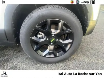 Photo 10 Jeep Avenger  1.2 Turbo T3 145ch MHEV Overland BVR6 4xe