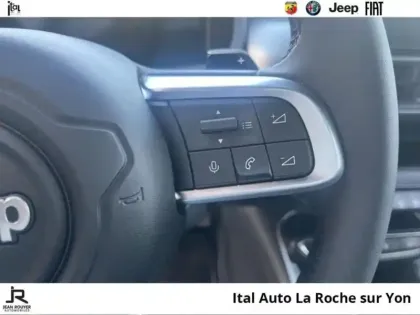 Photo 13 Jeep Avenger  1.2 Turbo T3 145ch MHEV Overland BVR6 4xe