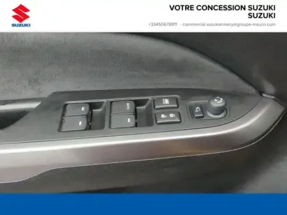Photo 8 Suzuki Vitara  1.4 Boosterjet Hybrid 129ch Style Auto