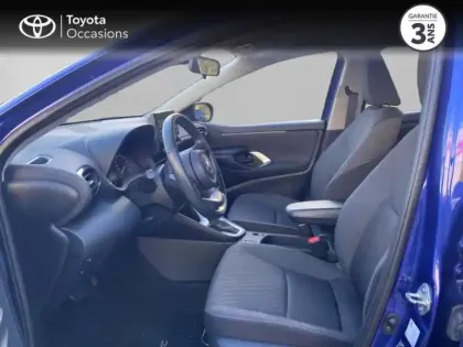 Photo 10 Toyota Yaris  116h Dynamic 5p MY22