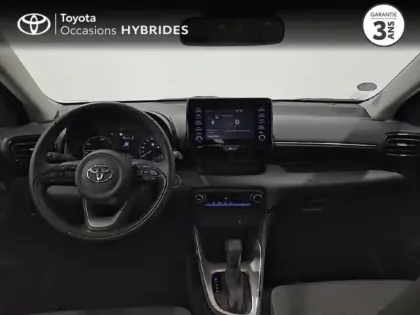 Photo 13 Toyota Yaris  116h Dynamic 5p Blanc Lunaire