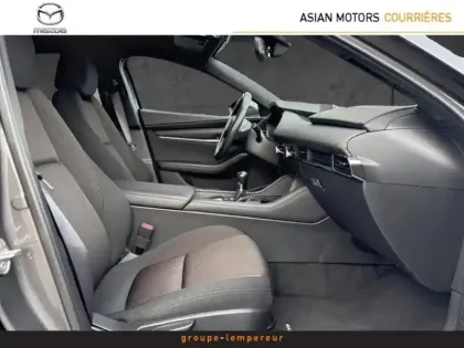 Photo 8 Mazda Mazda3 Mazda 3 2.0 e-SKYACTIV-X M-Hybrid 186ch Sportline