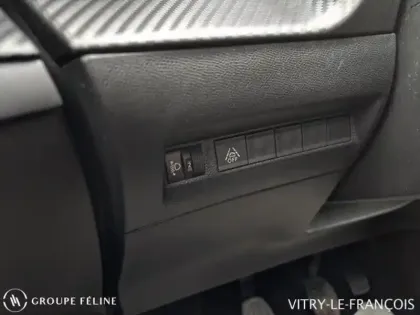 Photo 11 Peugeot 208  1.2 PureTech 75ch S&S Like