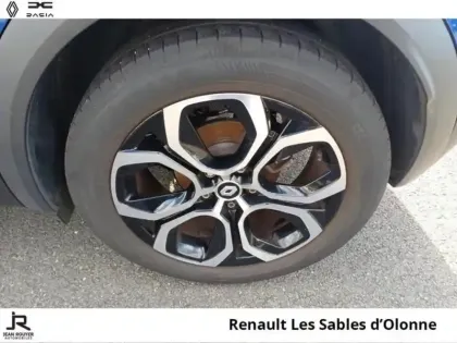 Photo 7 Renault Captur  1.6 E-Tech hybride 145ch Intens -21
