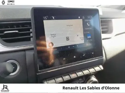 Photo 13 Renault Captur  1.6 E-Tech hybride 145ch Intens -21