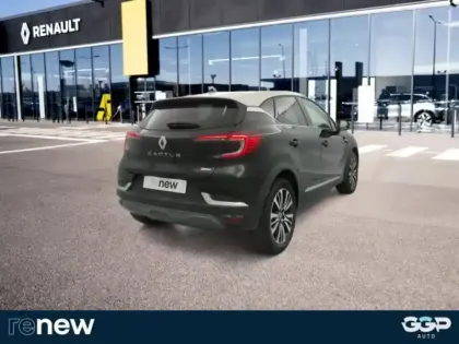 Photo 3 Renault Captur  1.6 E-Tech hybride rechargeable 160ch Initiale Paris -21