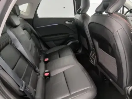 Photo 14 Renault Captur  1.6 E-Tech hybride rechargeable 160ch Initiale Paris -21