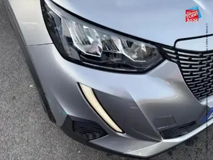 Photo 27 Peugeot 2008  e- 136ch Style