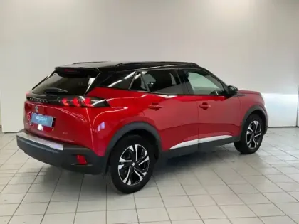 Photo 6 Peugeot 2008  e- 136ch GT