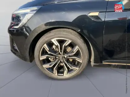 Photo 9 Renault Clio  1.6 E-Tech hybride 140ch Lutecia -21N