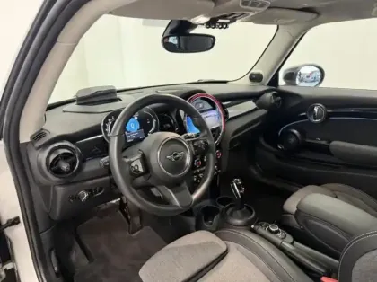 Photo 5 Mini Mini  Cooper 136ch Edition Premium Plus BVA7