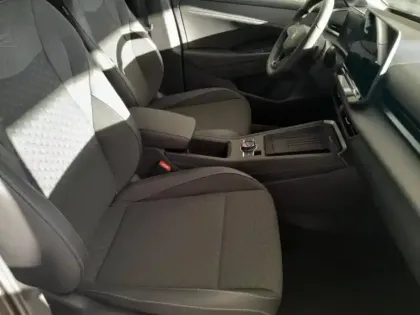 Photo 14 Volkswagen T-roc  1.5 eTSI 150ch R-Line DSG7