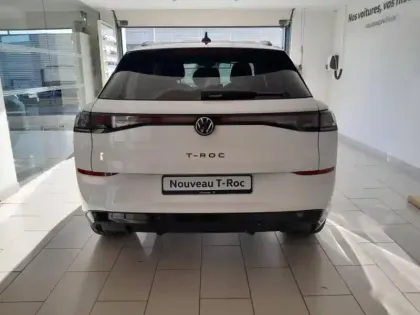 Photo 5 Volkswagen T-roc  1.5 eTSI 150ch R-Line DSG7