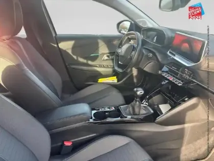 Photo 4 Peugeot 208  1.2 PureTech 100ch S&S Allure