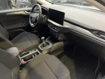 Photo 10 Ford Focus  SW 1.0 Flexifuel mHEV 125ch Titanium X Business