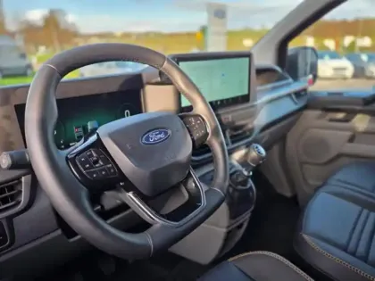 Photo 14 Ford Transit Custom  Fg 320 L2H1 2.0 EcoBlue 150ch Cabine Approfondie Trail