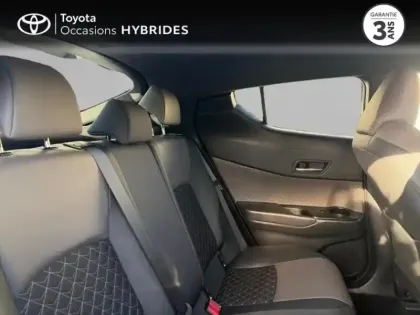 Photo 6 Toyota C-HR  122h Distinctive 2WD E-CVT MY20