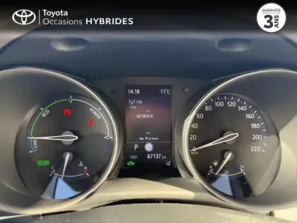 Photo 13 Toyota C-HR  122h Distinctive 2WD E-CVT MY20