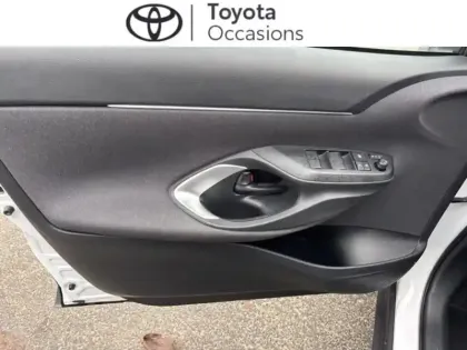 Photo 12 Toyota Yaris  Cross 116h Dynamic MC24