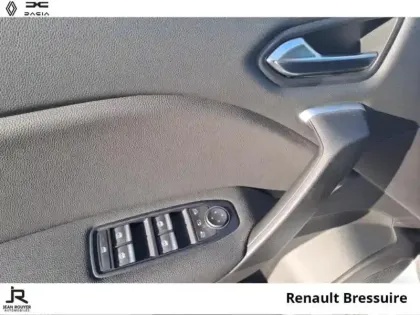 Photo 13 Renault Captur  1.6 E-Tech hybride rechargeable 160ch Intens -21