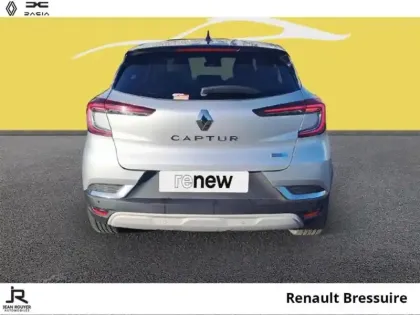 Photo 10 Renault Captur  1.6 E-Tech hybride rechargeable 160ch Intens -21