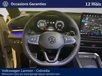 Photo 12 Volkswagen T-roc  1.5 eTSI 150ch R-Line DSG7