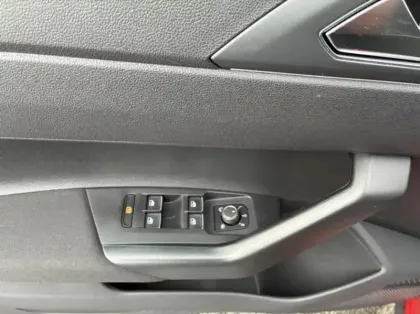 Photo 10 Volkswagen Polo  1.0 TSI 95ch R-Line