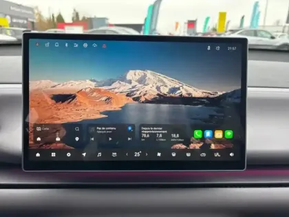 Photo 12 Leapmotor C10  REEV 215ch 28,4 kWh Design MY25