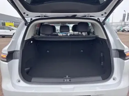 Photo 5 Leapmotor C10  REEV 215ch 28,4 kWh Design MY25