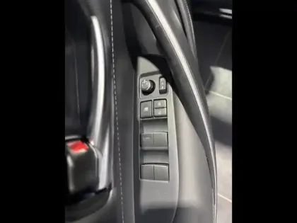 Photo 13 Toyota Corolla  Touring Spt 1.8 140ch Design MY24