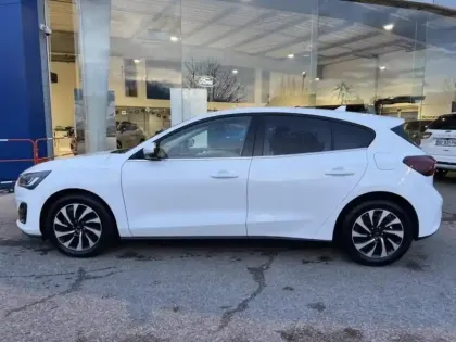 Photo 7 Ford Focus  1.0 Flexifuel mHEV 125ch Titanium X Business