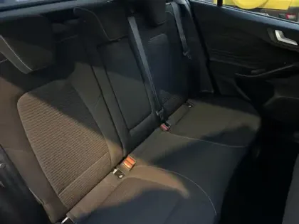 Photo 11 Ford Focus  1.0 Flexifuel mHEV 125ch Titanium X Business