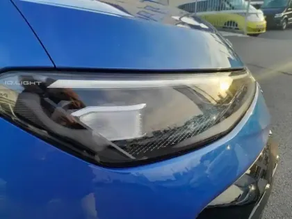 Photo 5 Volkswagen T-roc  1.5 eTSI 150ch R-Line DSG7