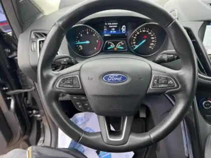 Photo 14 Ford Kuga  1.5 TDCi 120ch Stop&Start Titanium 4x2 Euro6.2