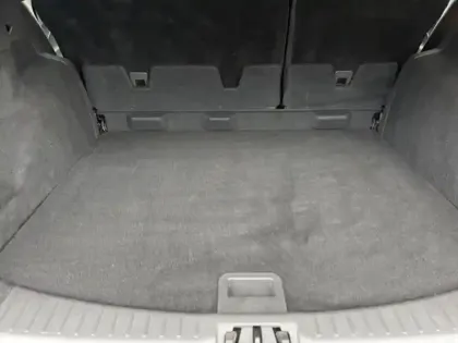 Photo 12 Ford Kuga  1.5 TDCi 120ch Stop&Start Titanium 4x2 Euro6.2